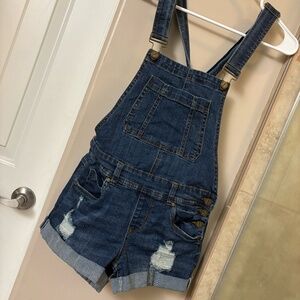 dollhouse - short overalls - SZ. 3 Juniors